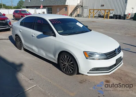 2016 Volkswagen Jetta 1.8T Sport from USA, damaged, VIN 3VWD17AJ9GM253742